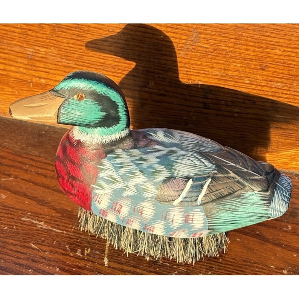 Vintage Hand Carved  Hand Painted Duck Lint Brush For Clothes Coats Shoes  New - Picture 2 of 7